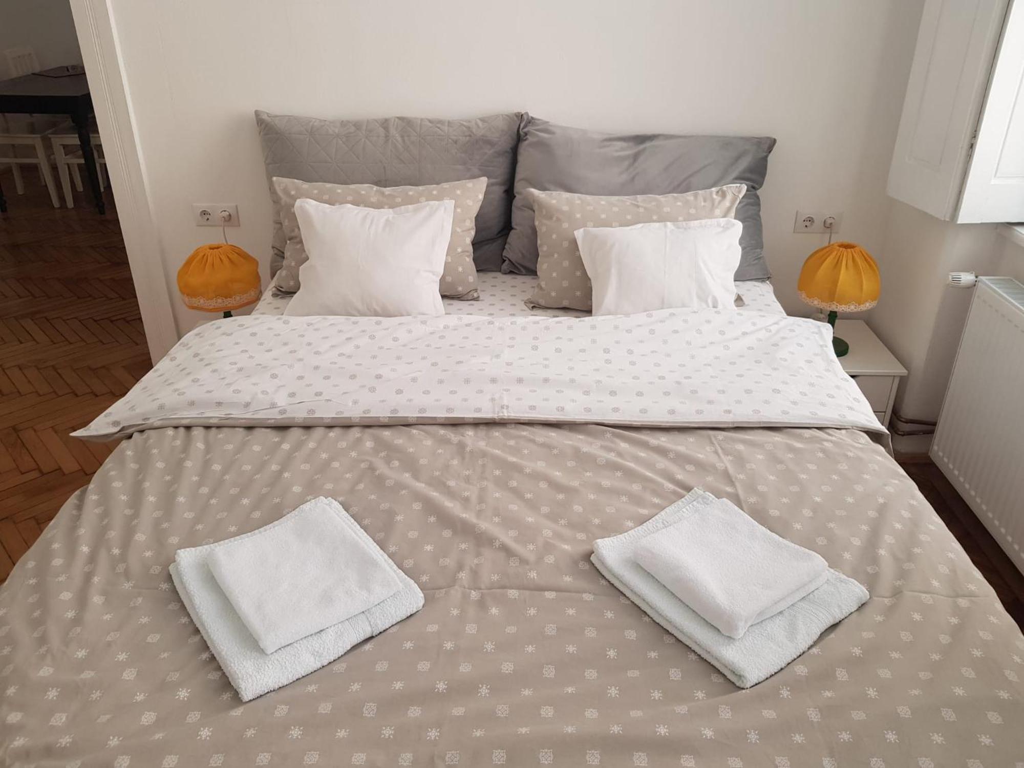Liberte Apartments Oradea Cameră foto